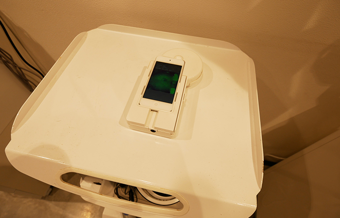 口腔がん検診器機（非接触型蛍光観察装置）